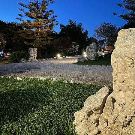 טורה דל'אורסו Agriturismo Tenuta Pozzello מראה חיצוני תמונה