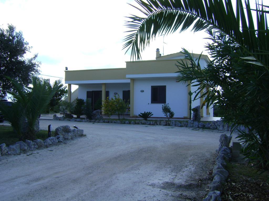 טורה דל'אורסו Agriturismo Tenuta Pozzello מראה חיצוני תמונה