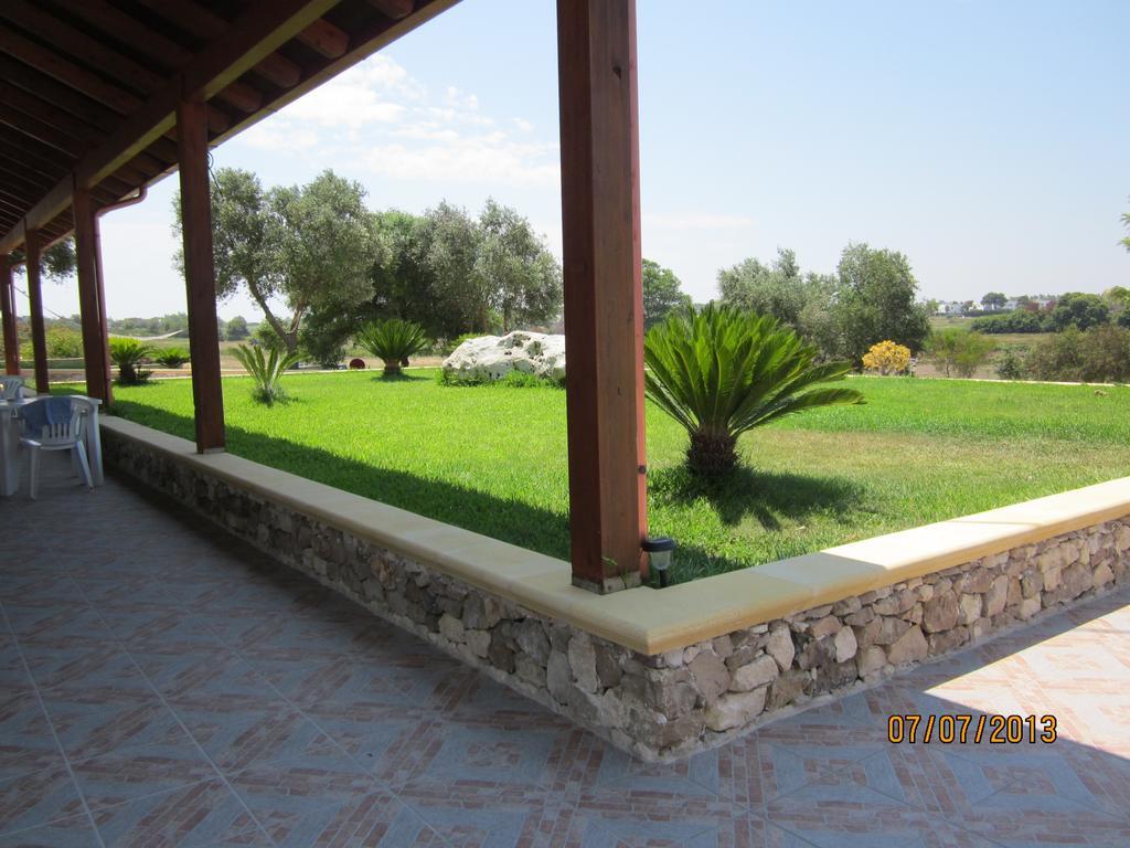 טורה דל'אורסו Agriturismo Tenuta Pozzello מראה חיצוני תמונה