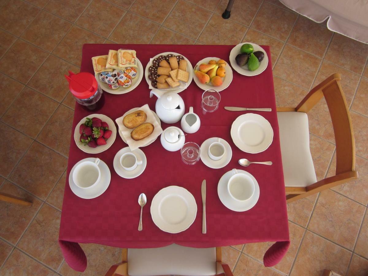 טורה דל'אורסו Agriturismo Tenuta Pozzello מראה חיצוני תמונה